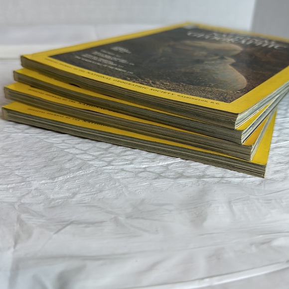 Vintage National Geographic Magazine 1977-1978 Lot of 4 - Picture 10 of 12